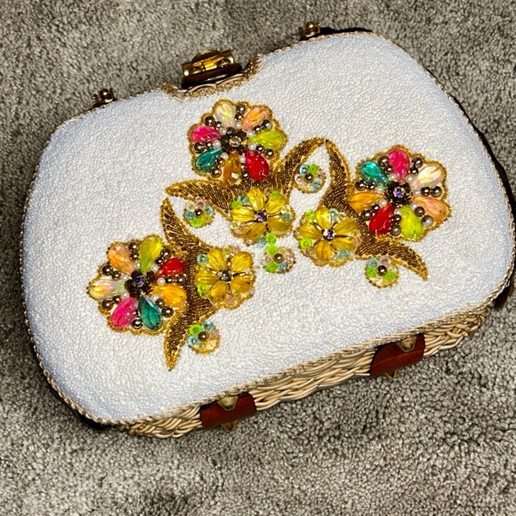 Vintage Adele Miami Beaded Floral Design Hard Wicker Handbag - Picture 1 of 11